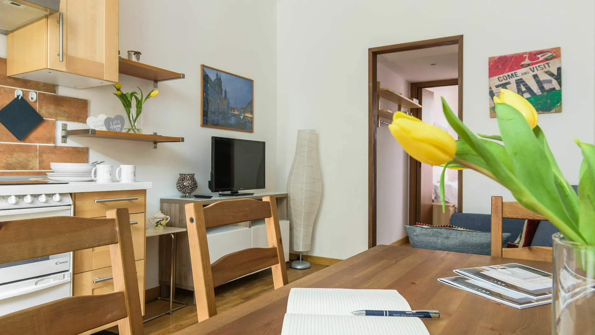 Home At Hotel Firenze 4 Milan